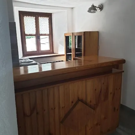 Alojamento de Acomodação e Pequeno-almoço Antica Casa Occitana Sampeire