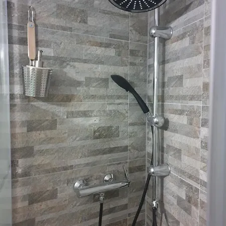 Alojamento de Acomodação e Pequeno-almoço Antica Casa Occitana