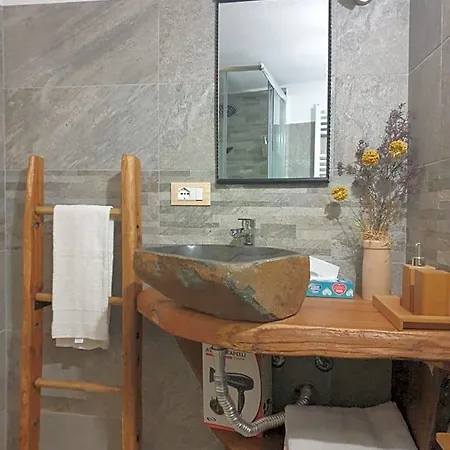 Antica Casa Occitana فندق مبيت وإفطار سامبير